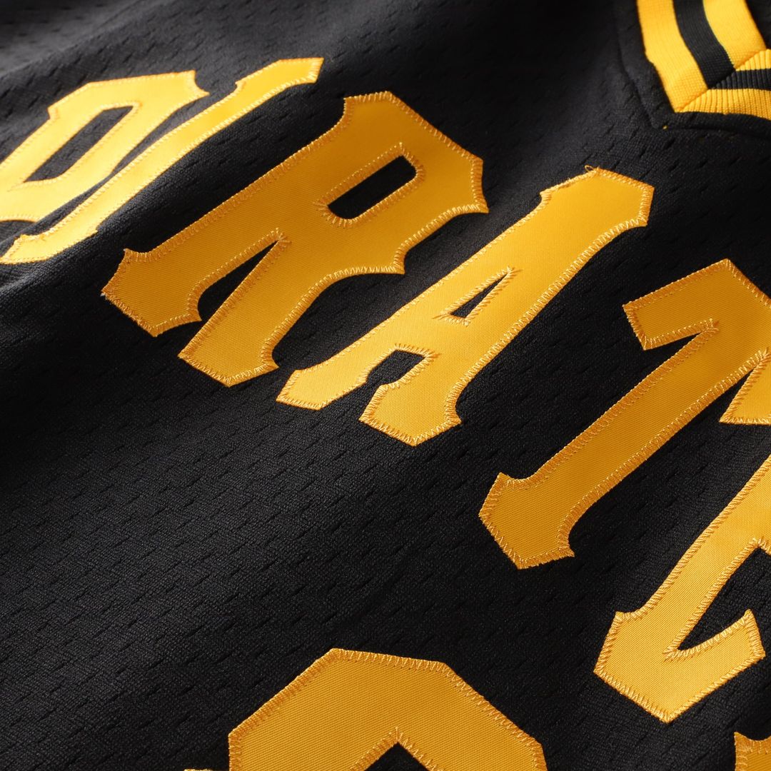 Pittsburgh Pirates Willie Stargell | Mitchell & Ness Black Cooperstown Collection Big & Tall Mesh Batting Practice Jersey