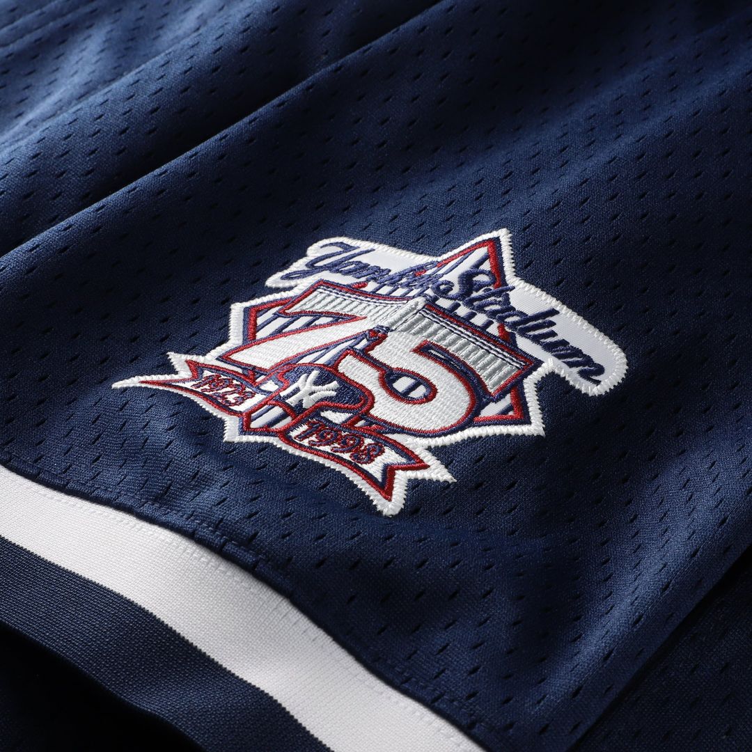 New York Yankees Derek Jeter | Mitchell & Ness Navy Cooperstown Collection Mesh Batting Practice Button-Up Jersey